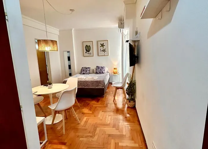 Rent Ibera Nunez
